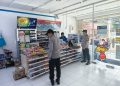 Patroli Pertokoan Polsek Sananwetan Sambangi Minimarket, Cegah Aksi Kriminalitas dan Wujudkan Situasi Kondusif